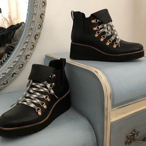 Water proof zero grade Cole Haan